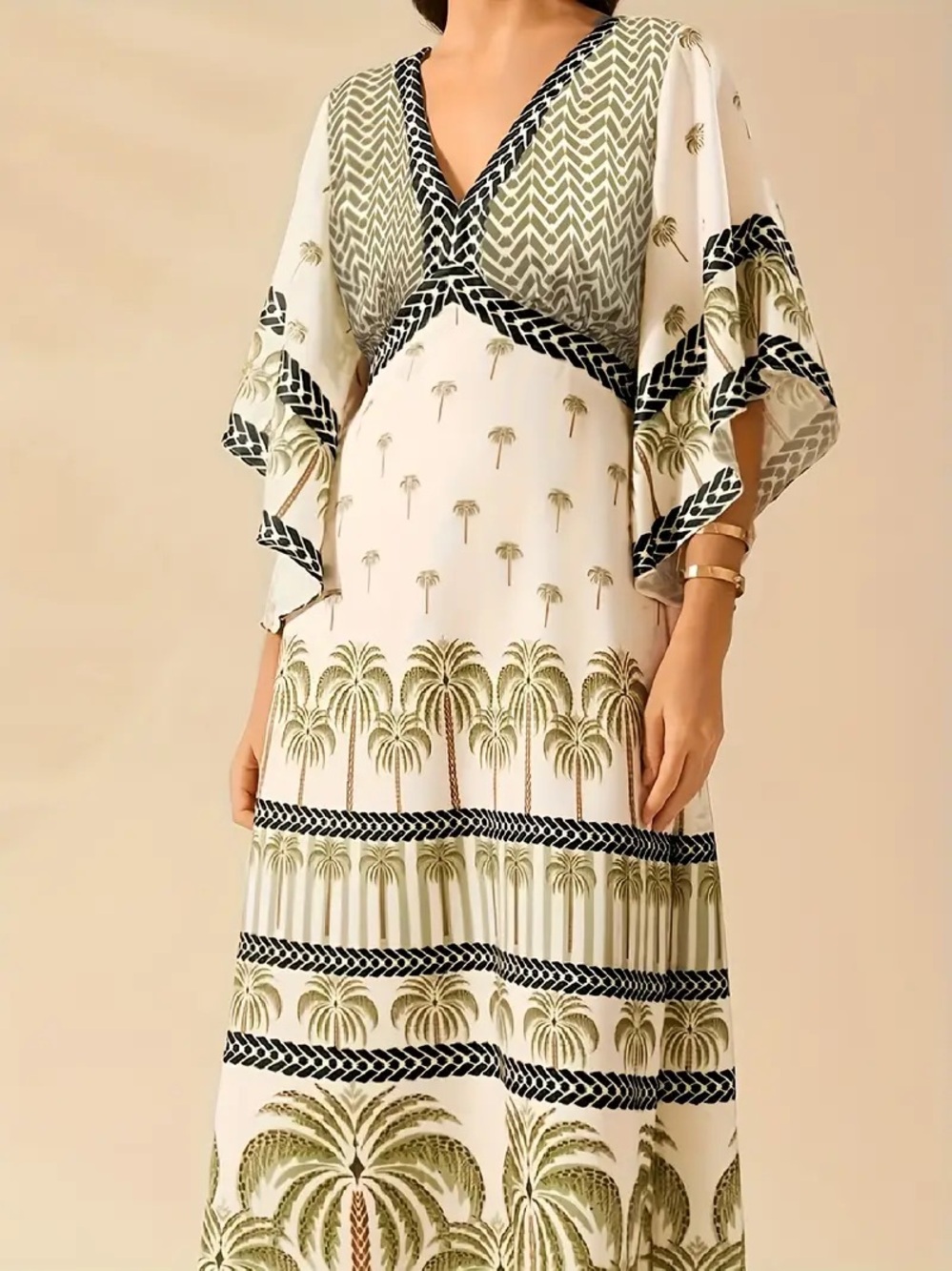 MISS KELLT 1999 Palm-Print V-Neck Maxi Dress in Cream and Green size medium - Picture 3 of 8